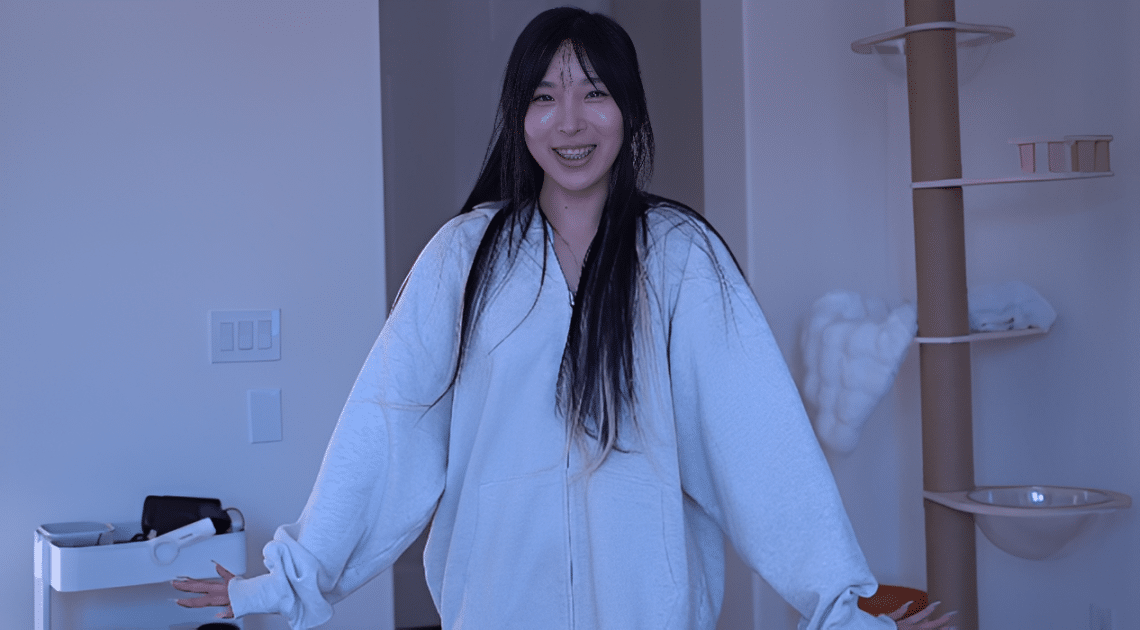xxx Hi my name is Elle Lee and I love giving